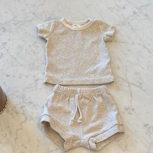 Little One Shop Heather Gray Baby Outfit Set 0-3M Tee & Shorts Neutral Cozy Set